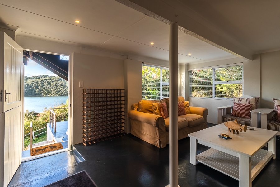 5 Bedroom Property for Sale in Riversbend Eastern Cape
